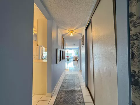 6768 N 10th Ave N #303, Lake Worth, FL 33467