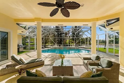 3810 SW Canoe Creek Ter, Palm City, FL 34990