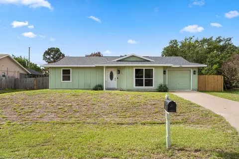 452 SW David Ter, Port Saint Lucie, FL 34953