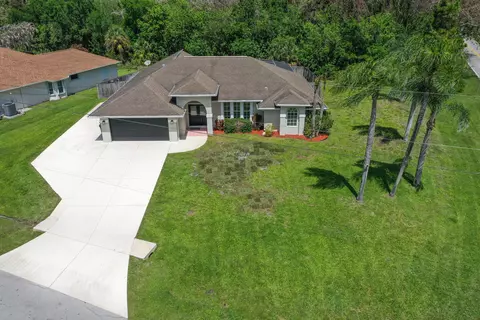 6800 NW Hogate Cir, Port Saint Lucie, FL 34983