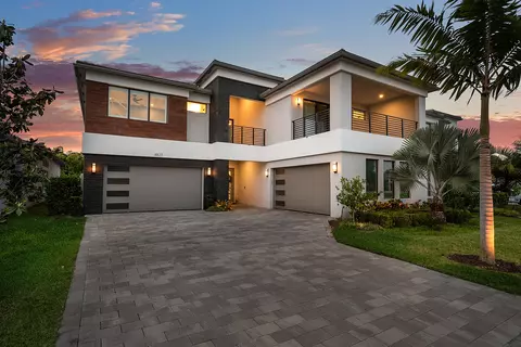 8527 Ganton Dr, Boca Raton, FL 33434