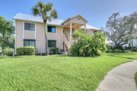 5720 Pelican Pointe Dr #3, Sebastian, FL 32958