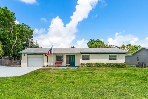 3481 Amberjack Rd, Lantana, FL 33462