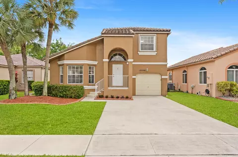 15350 NW 6th Ct, Pembroke Pines, FL 33028