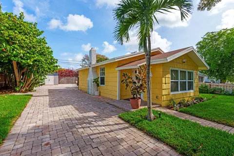 527 50th St, West Palm Beach, FL 33407