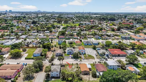 1204 W 35th St, Riviera Beach, FL 33404