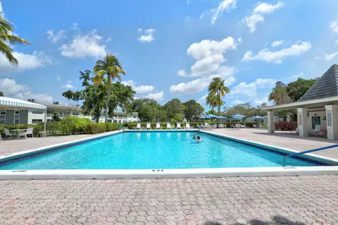 Exterior - 3402 Bimini Ln #E2, Coconut Creek, FL 33066 photo 2 of 2