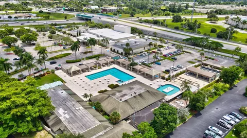 View/Area - 3402 Bimini Ln #E2, Coconut Creek, FL 33066 photo 4 of 4