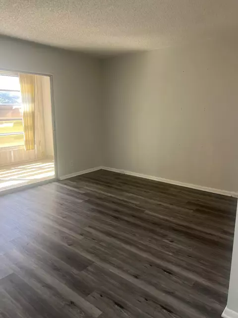 Living - 3402 Bimini Ln #E2, Coconut Creek, FL 33066 photo 4 of 4