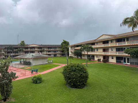 5300 Washington St, Hollywood, FL 33021