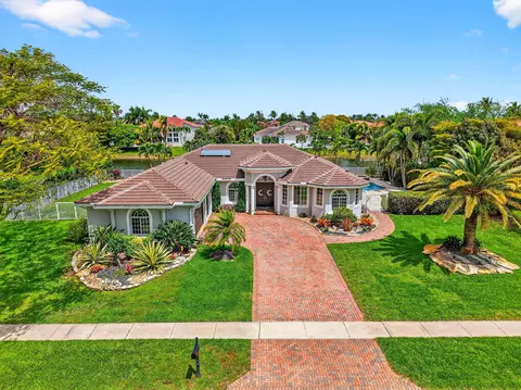 11607 Windsor Bay Pl, Wellington, FL 33449