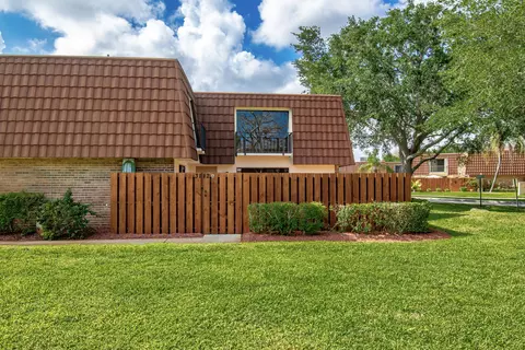 3112 Spanish Wells Dr #14-A, Delray Beach, FL 33445