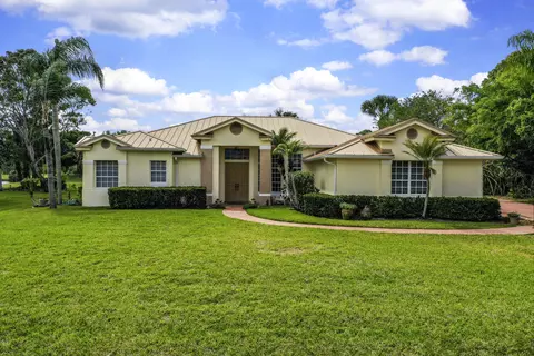 2987 Conifer Dr, Fort Pierce, FL 34951