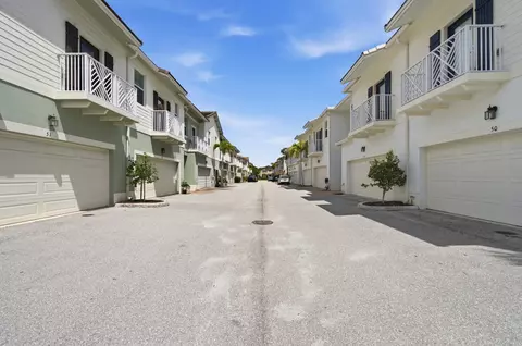 54 Palm Ln, Royal Palm Beach, FL 33411