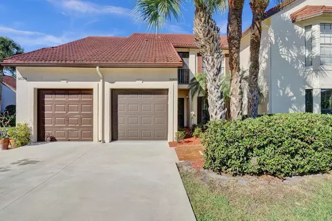 3068 Lucerne Park Dr, Greenacres, FL 33467