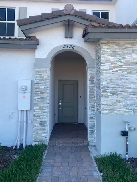 2354 NW 125th St, Miami, FL 33167