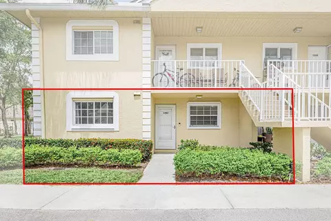 1501 Palm Beach Trace Dr, Royal Palm Beach, FL 33411