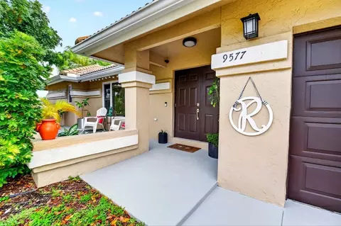 9577 Majestic Way, Boynton Beach, FL 33437