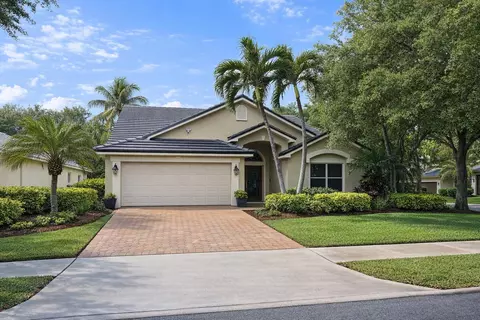 1290 Delray Lakes Dr, Delray Beach, FL 33444