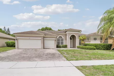 1599 Newhaven Point Ln, West Palm Beach, FL 33411