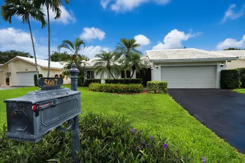 5667 Cameo Dr N, Boca Raton, FL 33433