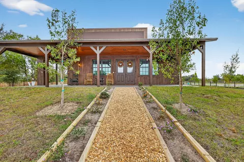 14827 NW 266th St, Okeechobee, FL 34972