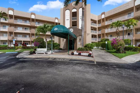 7647 Southampton Ter #318, Tamarac, FL 33321