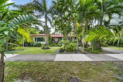 320 San Sebastian Ave, Coral Gables, FL 33134