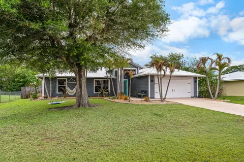 1142 SW Jumper St, Port Saint Lucie, FL 34983
