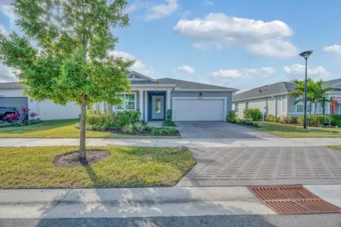 10142 SW Orana Dr, Port Saint Lucie, FL 34987