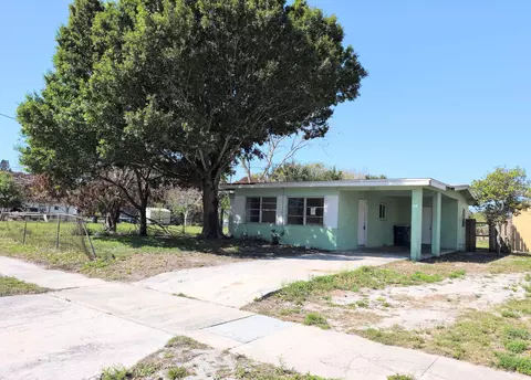 521 N 22nd St, Fort Pierce, FL 34950