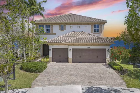 8691 Lakeside Bnd, Parkland, FL 33076