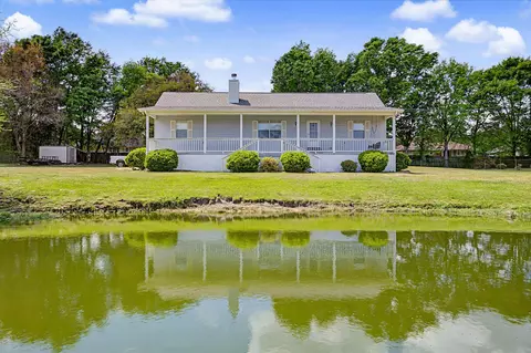 7327 Glidden Ln, Pensacola, FL 32526