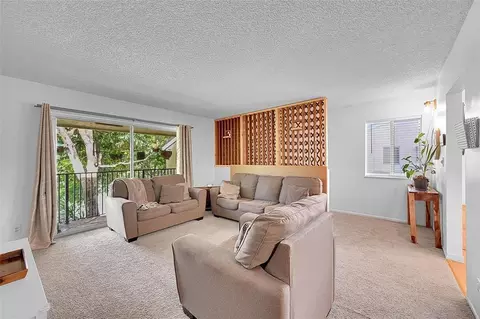 117 Gardens Dr #204, Pompano Beach, FL 33069