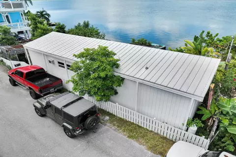4 Shore Dr, Key West, FL 33040