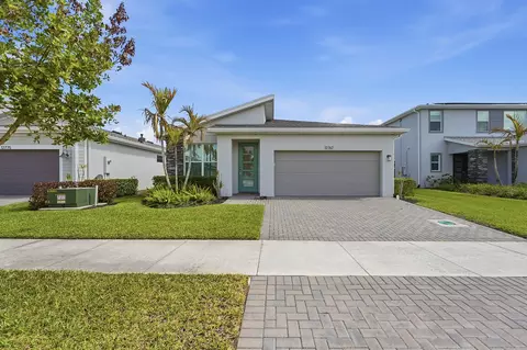 12767 SW Phoenix Dr, Port Saint Lucie, FL 34987