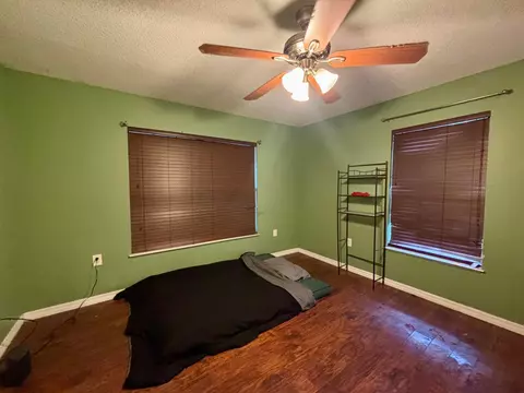 Bedroom - 4003 SE 26th St, Okeechobee, FL 34974 photo 2 of 2