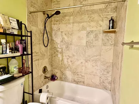 Bath - 4003 SE 26th St, Okeechobee, FL 34974 photo 5 of 7