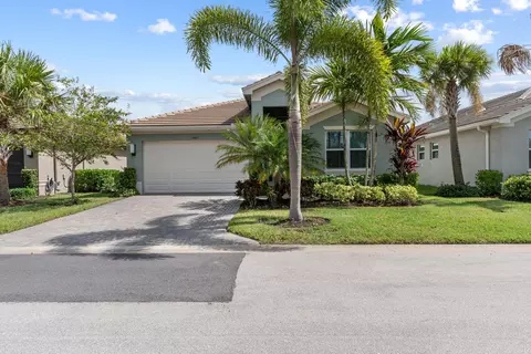 11917 SW Jasper Lake Way, Port Saint Lucie, FL 34987