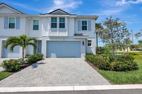 229 Preserve Trl S, Stuart, FL 34994