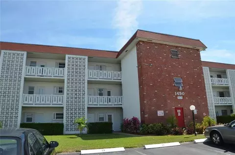 1490 NW 43rd Ave #208, Lauderhill, FL 33313