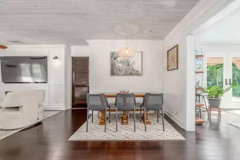 Dining - 547 SW Riverview St, Stuart, FL 34994 photo 1 of 1