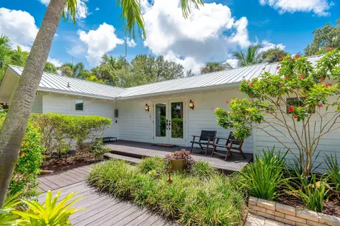 Other - 547 SW Riverview St, Stuart, FL 34994 photo 2 of 8