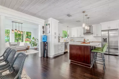 Kitchen - 547 SW Riverview St, Stuart, FL 34994 photo 1 of 5