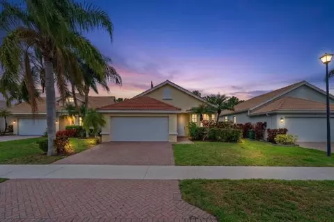 808 SW Munjack Cir, Port Saint Lucie, FL 34986