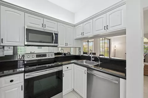 5395 Firenze Dr #K, Boynton Beach, FL 33437
