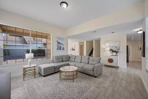 1050 Aviary Rd, Wellington, FL 33414