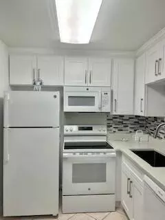 126 Southampton B, West Palm Beach, FL 33417