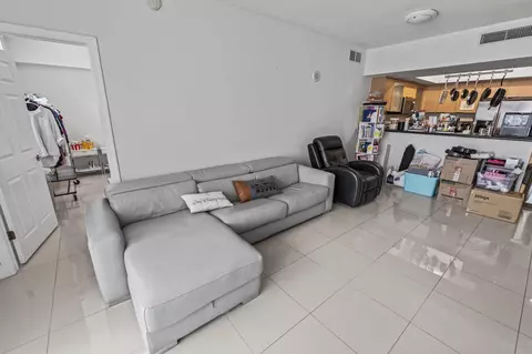 140 S Dixie Hwy #512, Hollywood, FL 33020