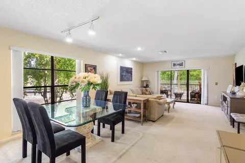 29 Stratford Ln W UNIT B, Boynton Beach, FL 33436